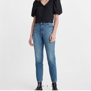 Levi’s Wedgie Ankle Jeans